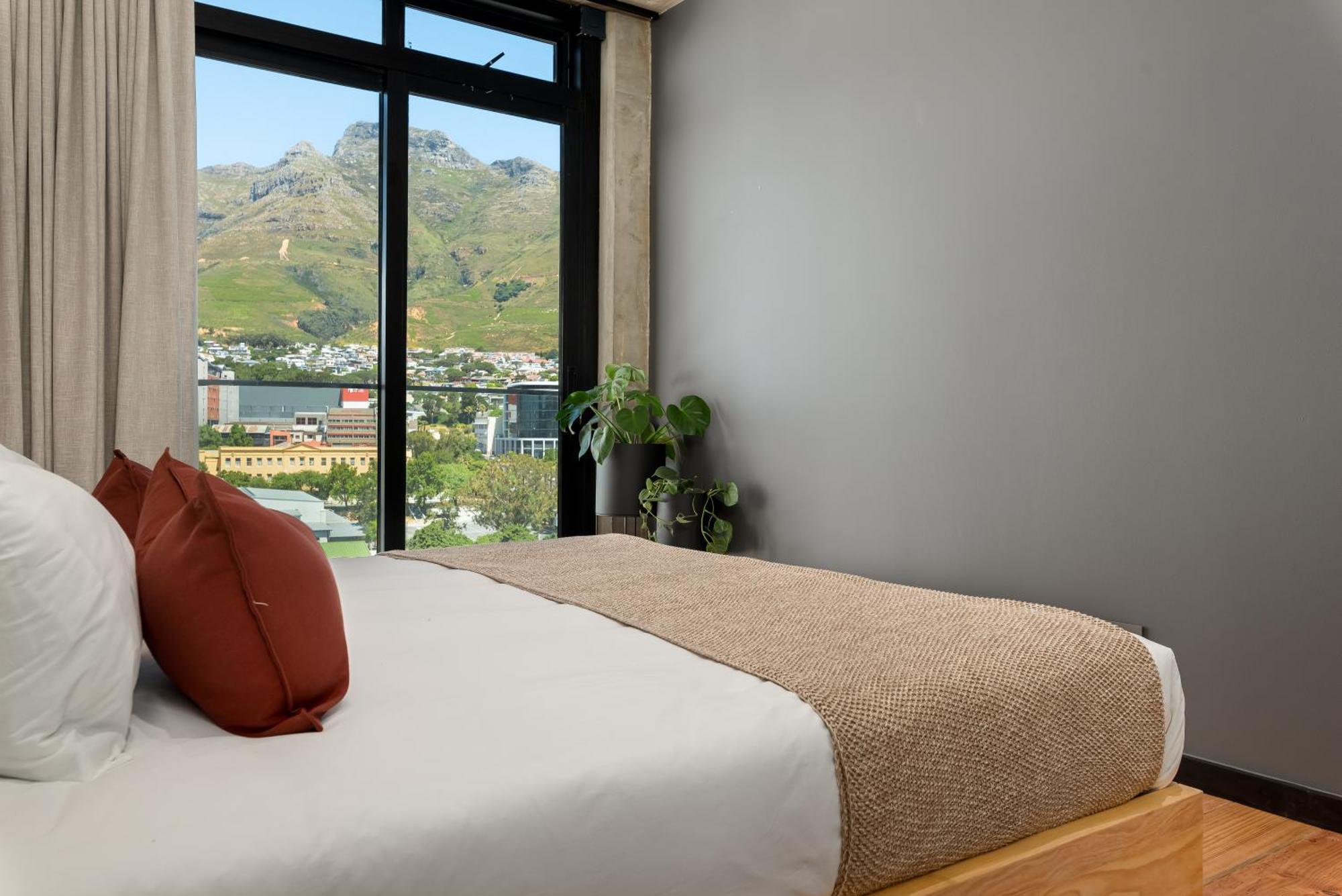 Neighbourgood 84 Harrington 4* Kaapstad